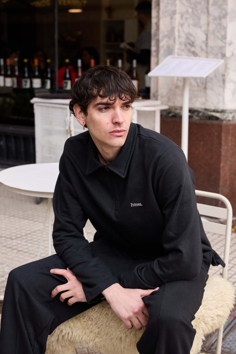 Buzo Polo Fréres - Negro