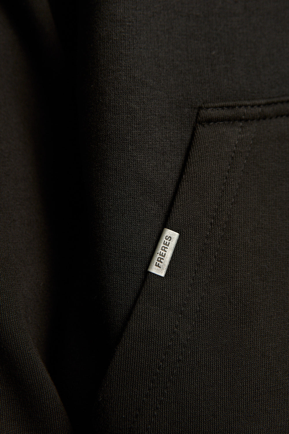 Buzo Regular Logo - Negro