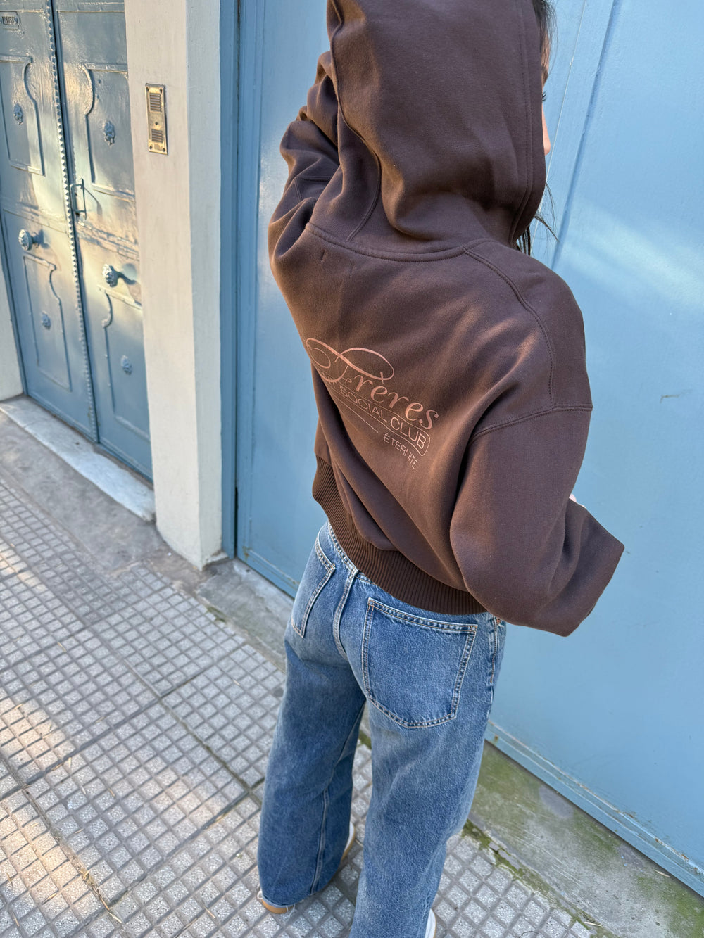 Hoodie Zip Social Club - Marrón