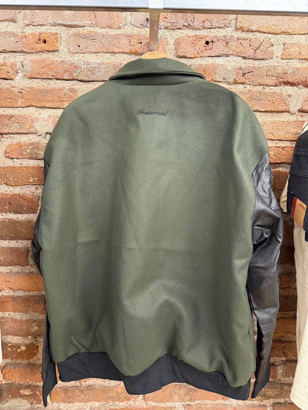 Feria · Campera Varsity
