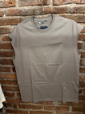 Feria · Musculosa cenit visón