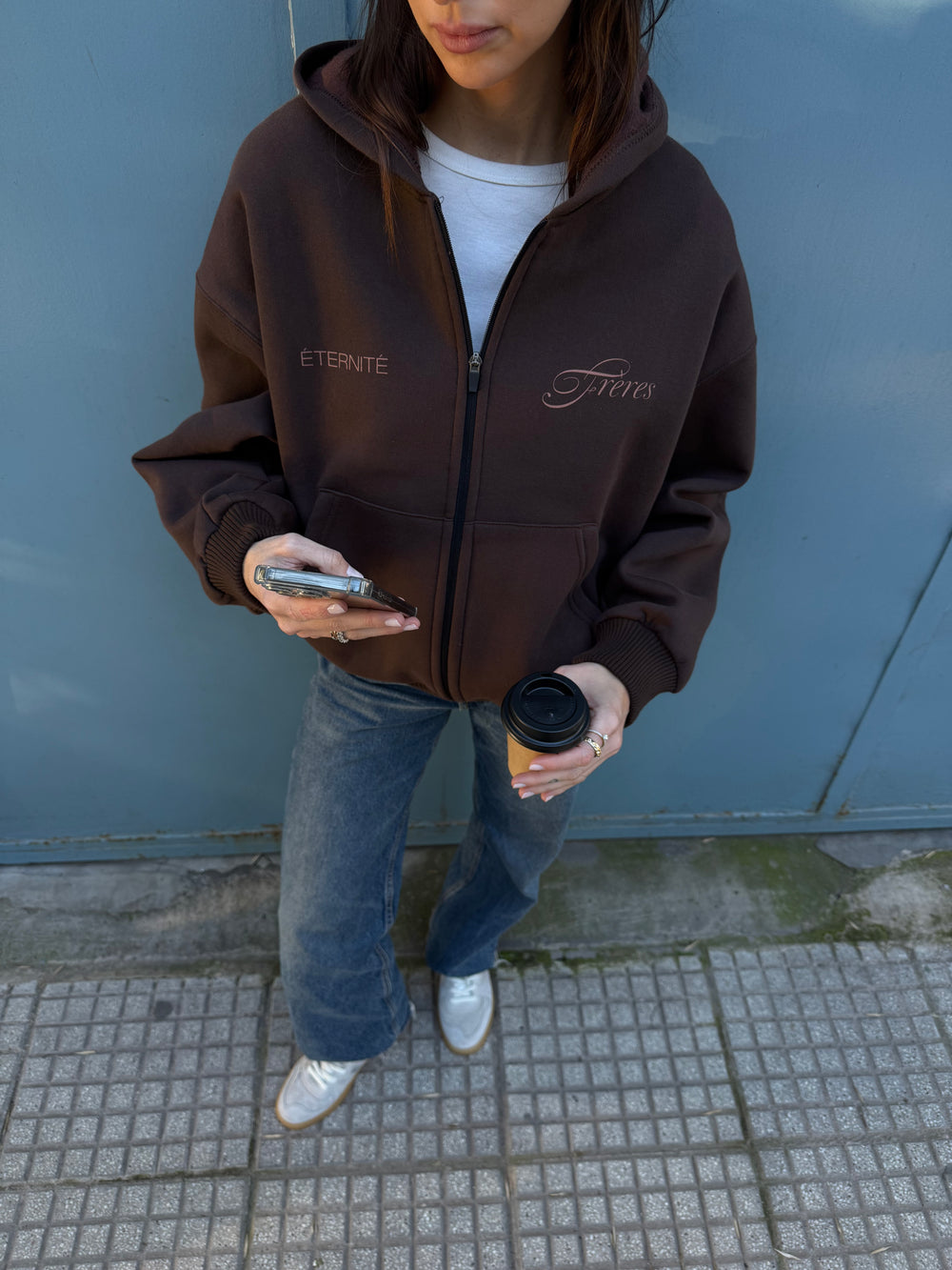 Hoodie Zip Social Club - Marrón