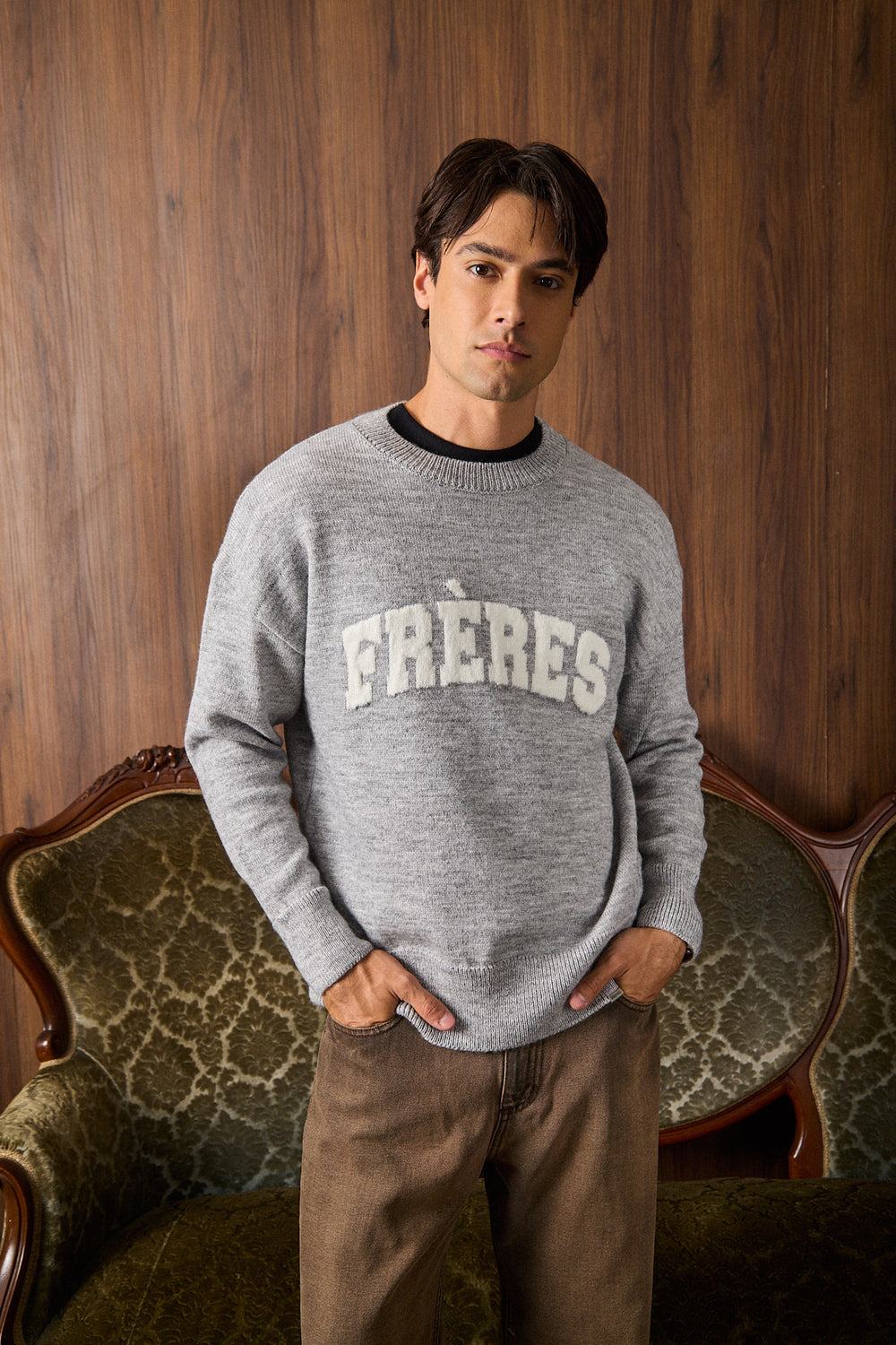 Sweater Universitario - Gris
