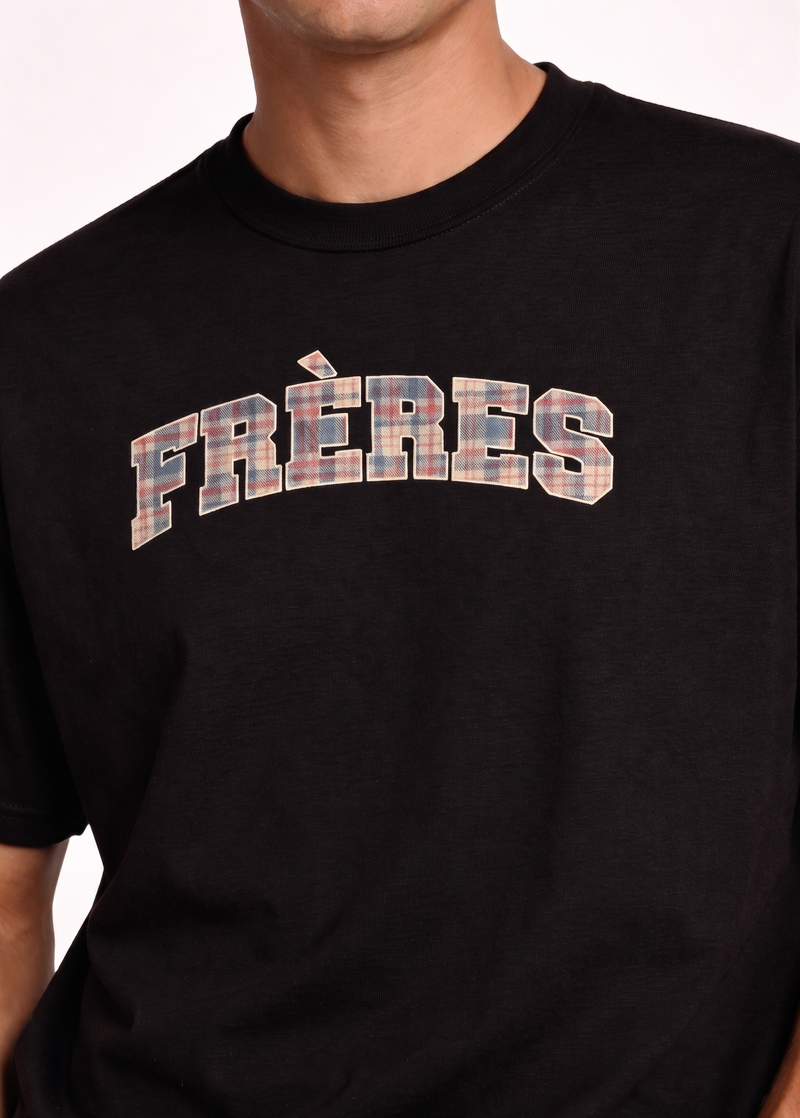 Remera Regular Escocia - Negro