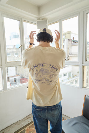 Remera Oversize Industria y Campo - Crema
