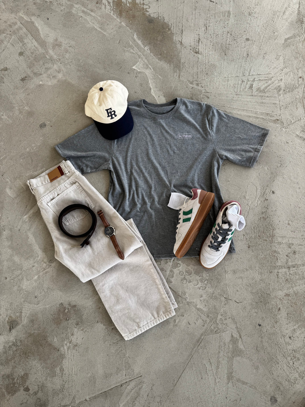 Remera Oversize Industria y Campo - Gris