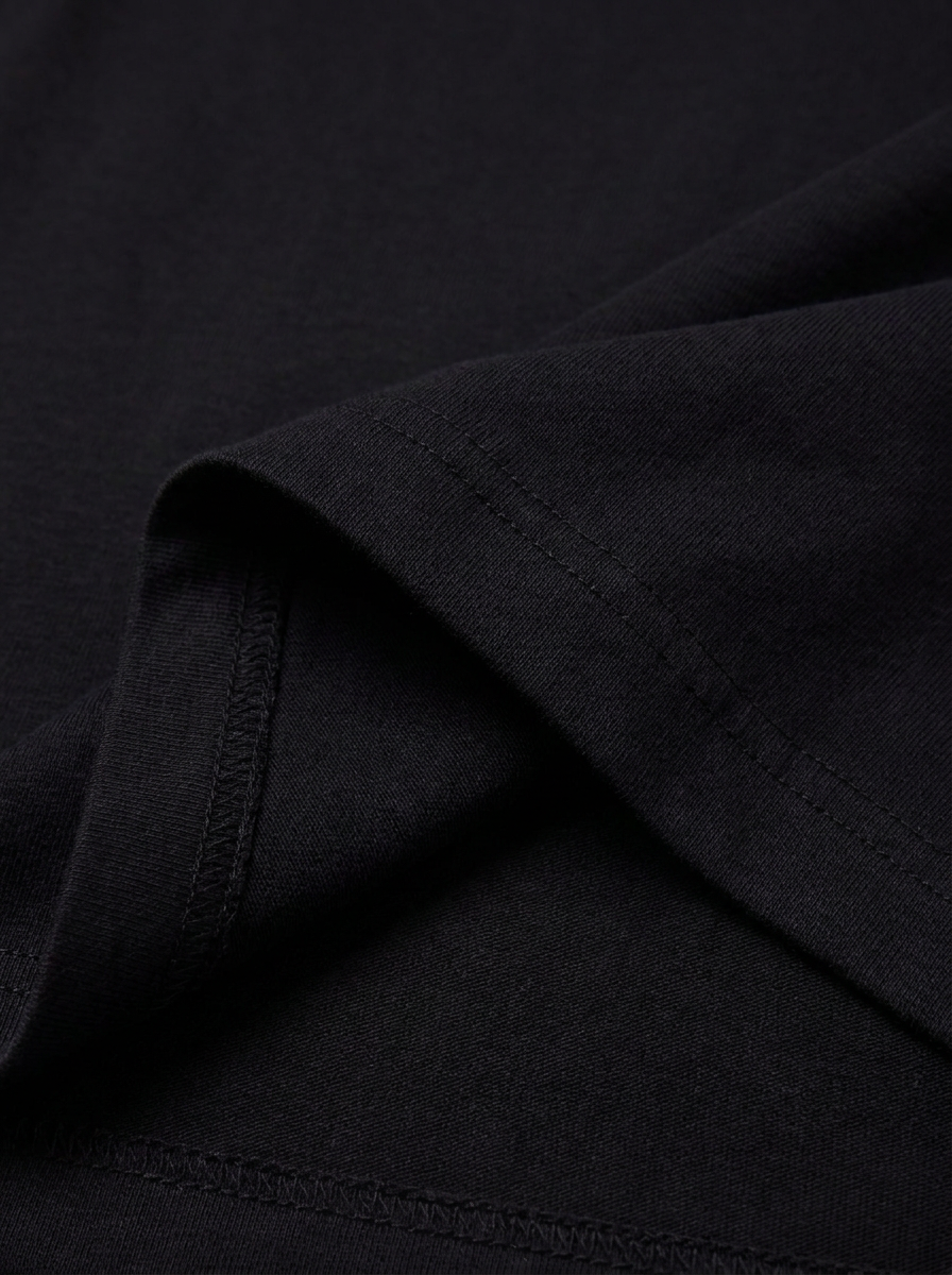 Remera Oversize Property of Frères - Negro