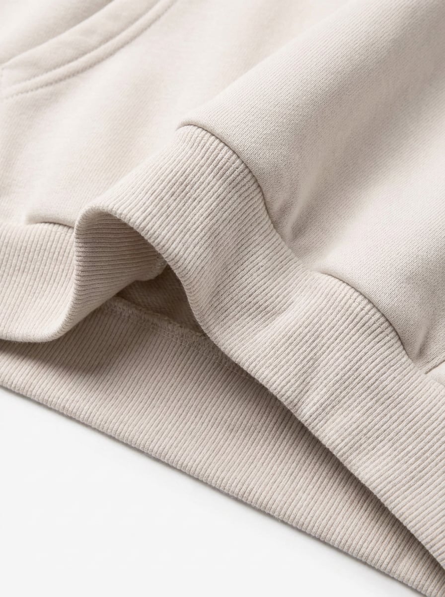 Buzo Regular Logo - Crema