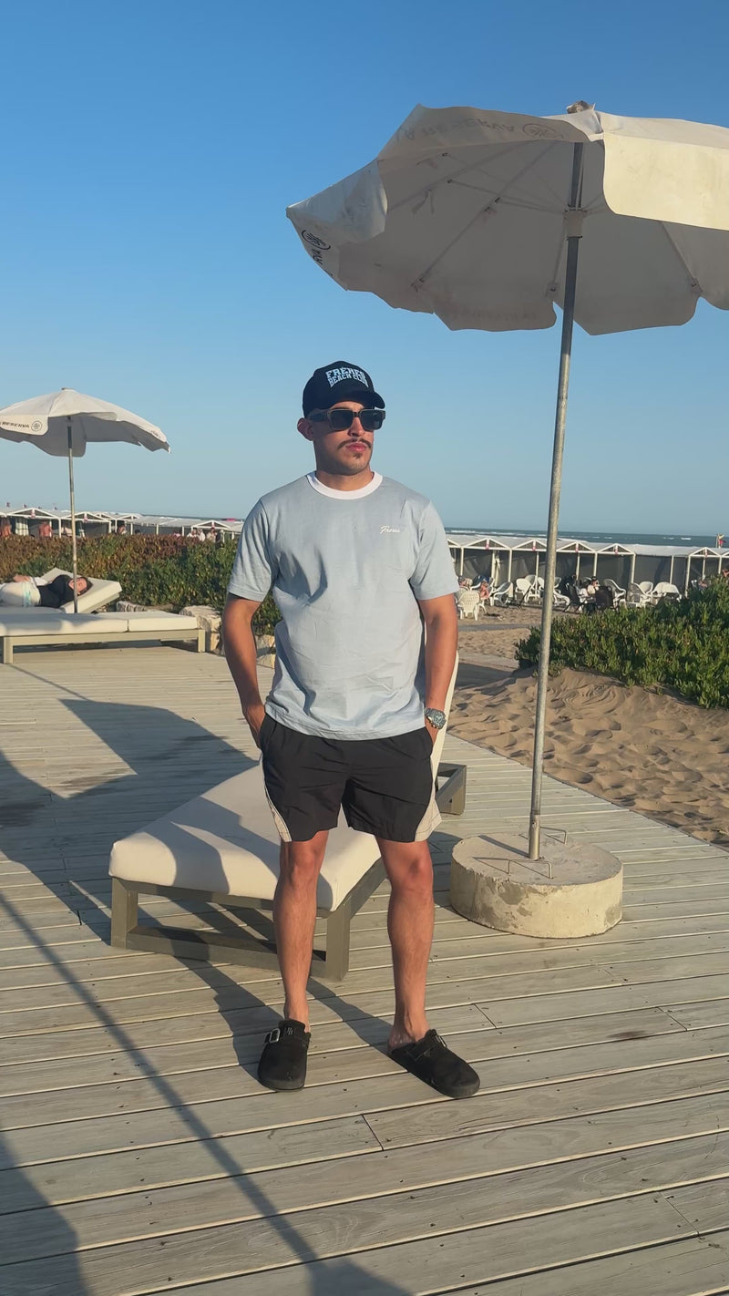 Remera Regular Beach Club