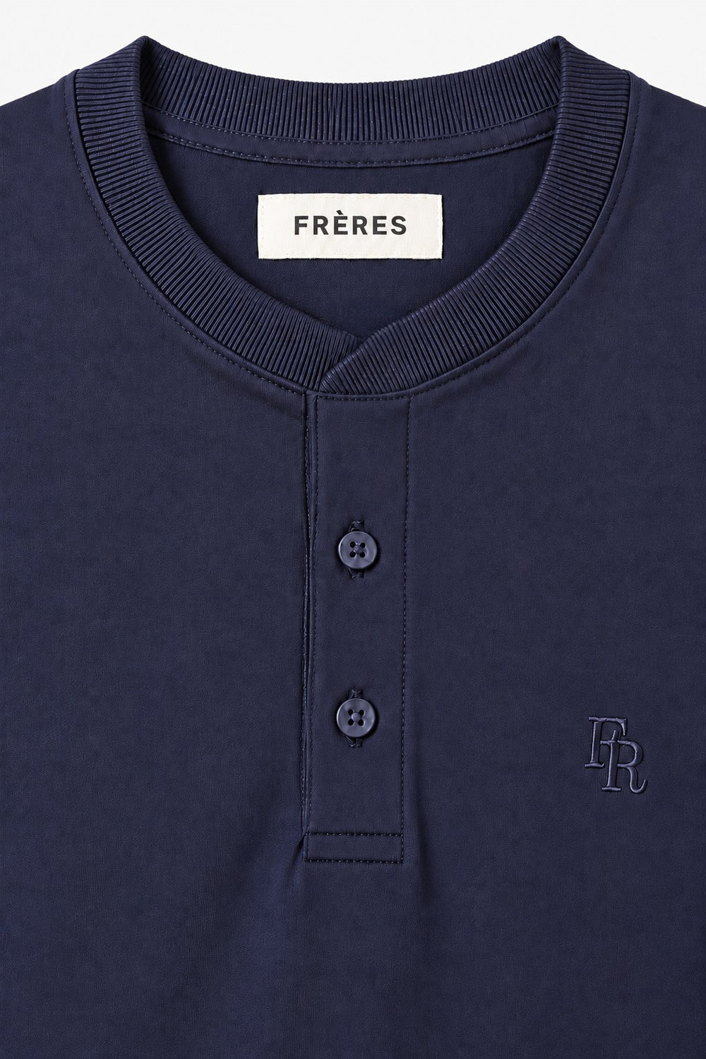 Remera Regular Cuello - Azul Marino